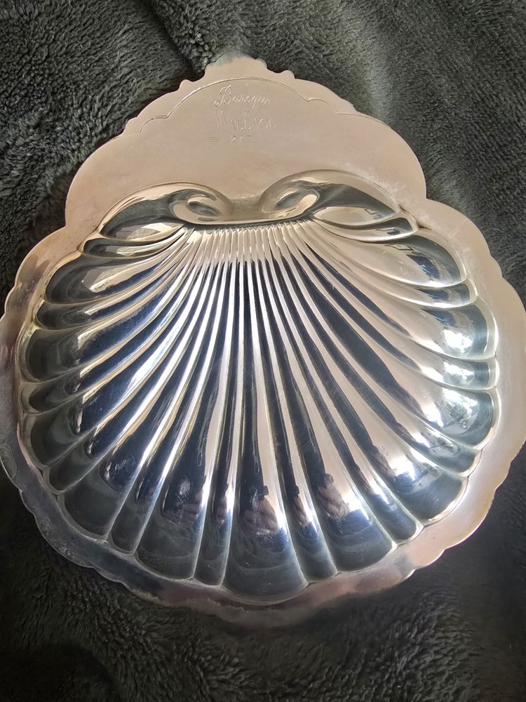 Baroque by Wallace Silver Plated Clam Shell Candy Dish
