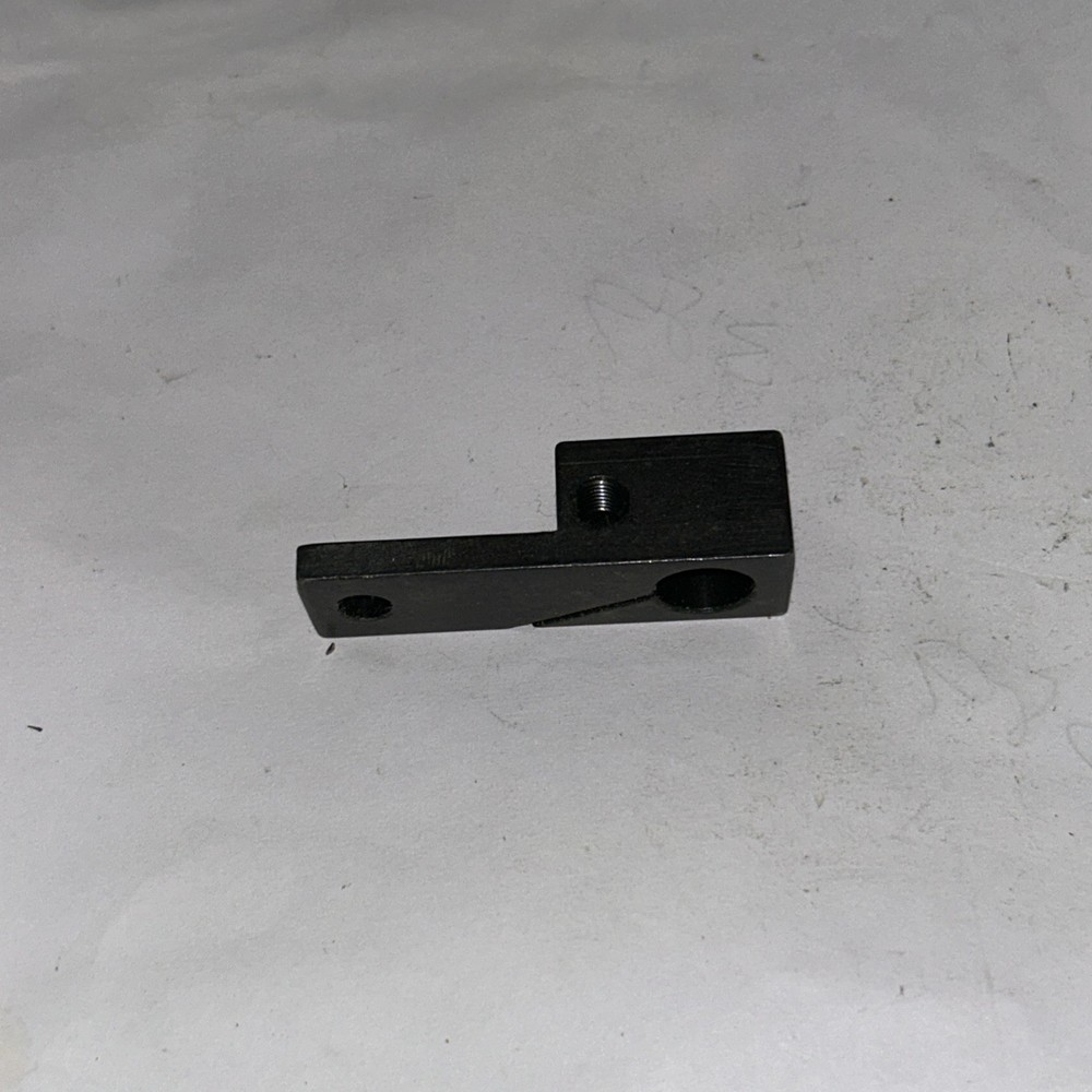 125156 Clamp. Hold down