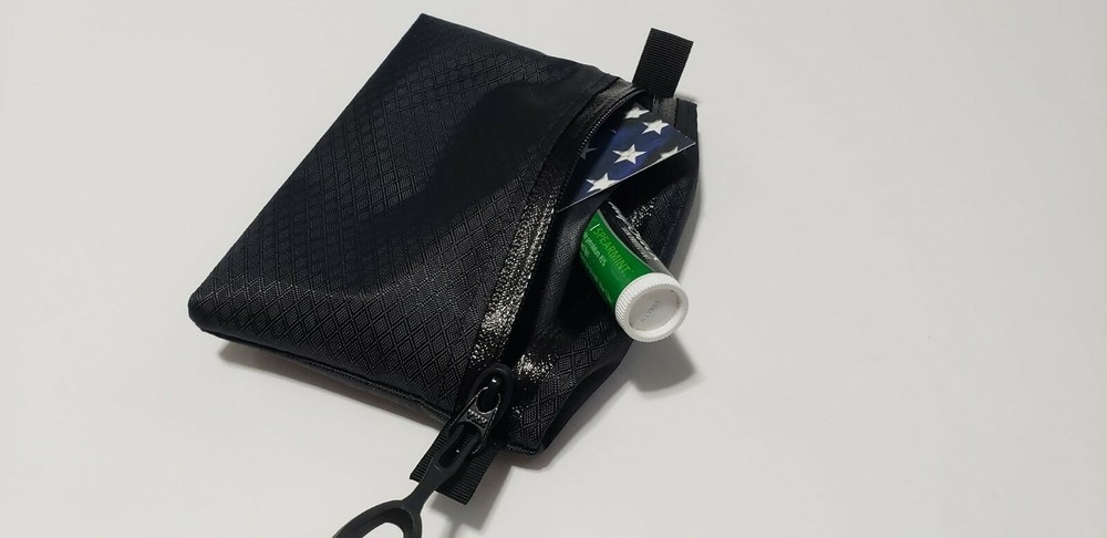 trail wallet water resistant zip pouch black