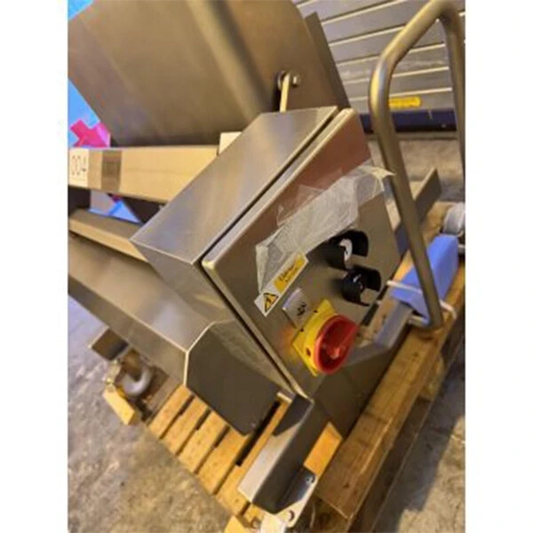 CM Process Solutions dump buggy lifter tipper