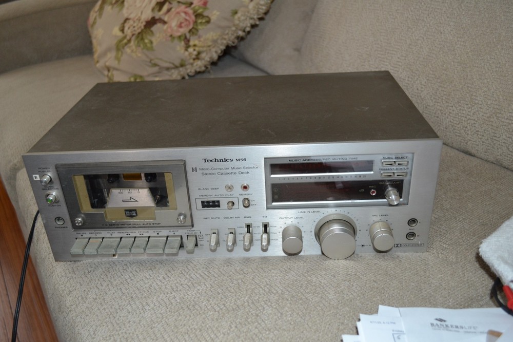 VTG 1979 Technics M56 RS-M56 Cassette Deck Tested & Working