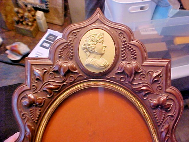 1855 Dated Cameo Themed Gutta Percha Thermoplastic Cabinet Card Wall Frame RARE!