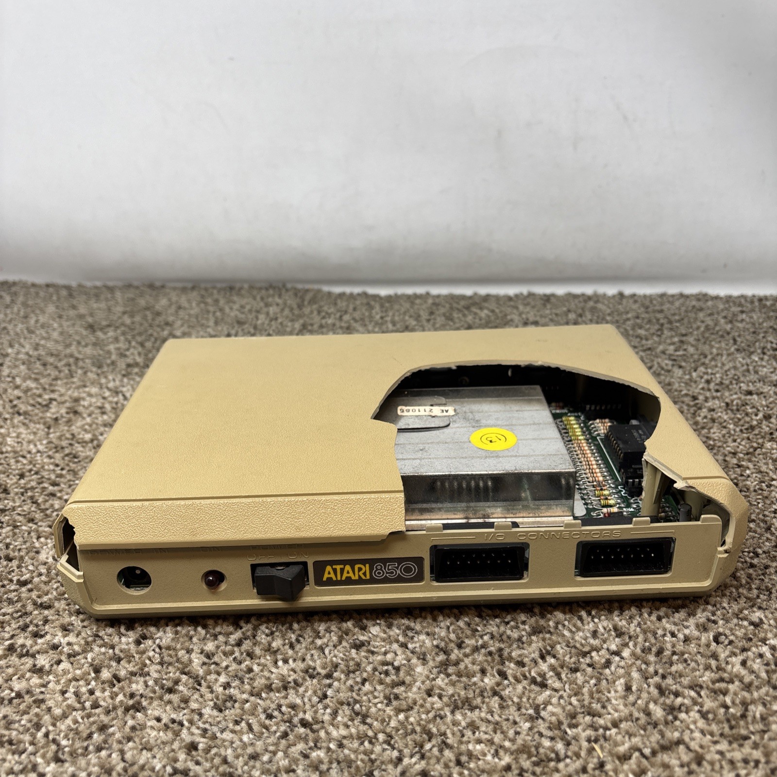 Atari 850 Interface Module for Atari 400 / 800 Untested FOR PARTS AS IS DAMAGED