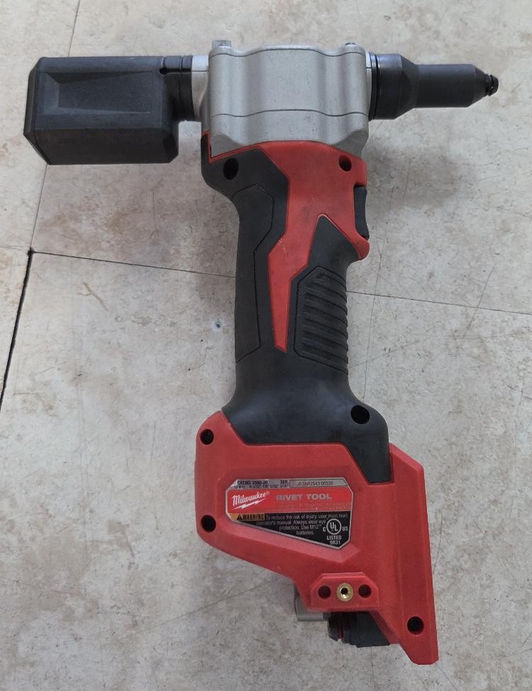 MILWAUKEE TOOLS 2550-20 (APX027705)