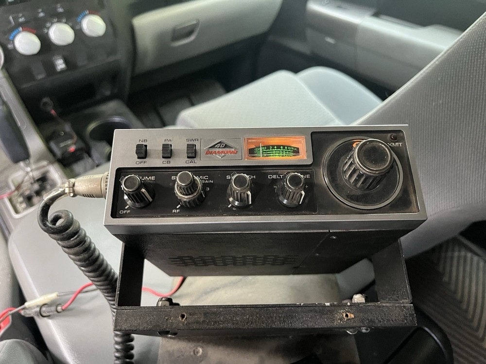 Diamond 40 CB Radio