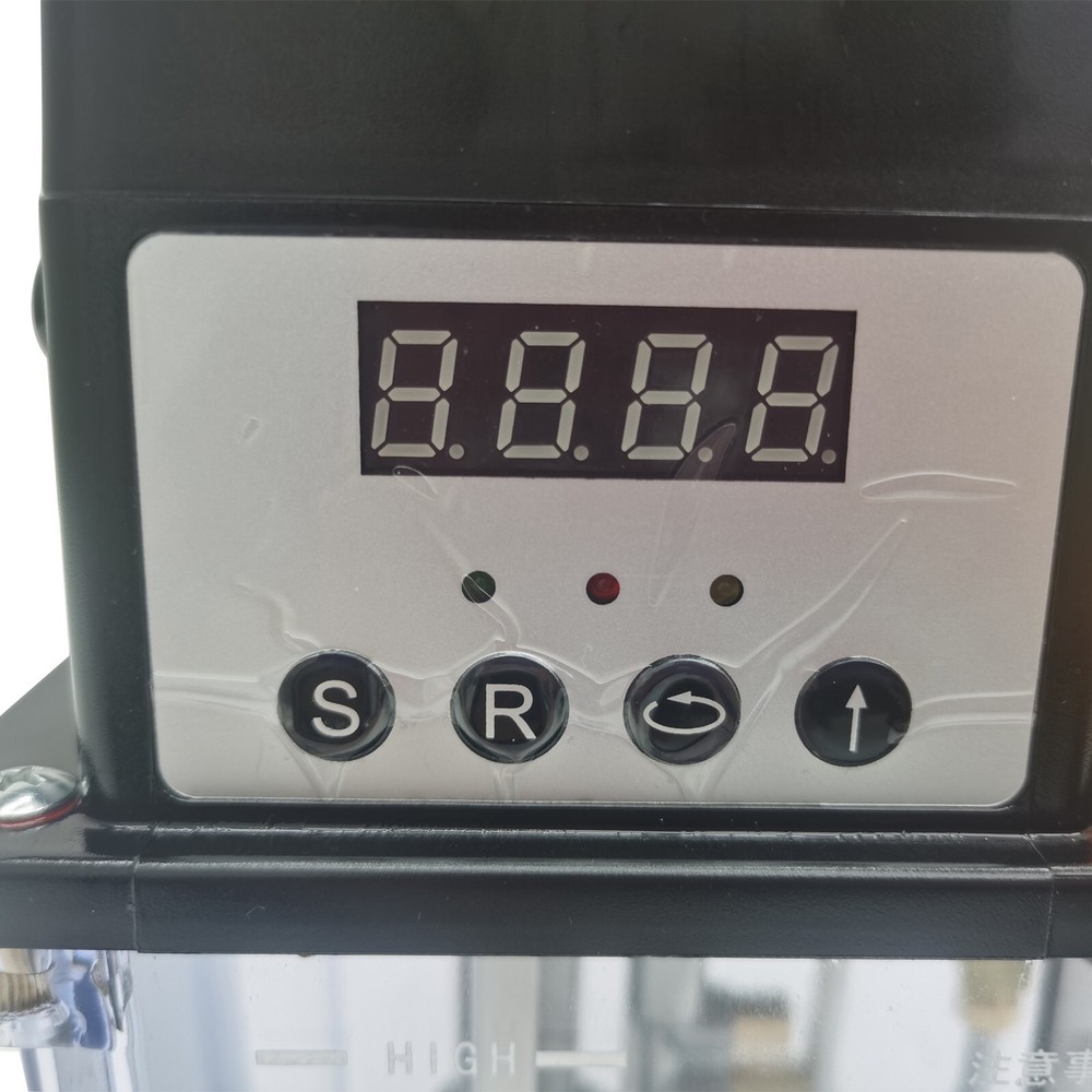 2L 220V Electric Automatic Lubrication Pump With Pressure Testing 35W SPC System
