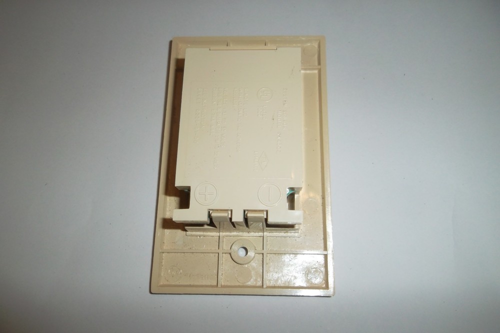 System Sensor remote LED Annunciator Model RA400Z Remote