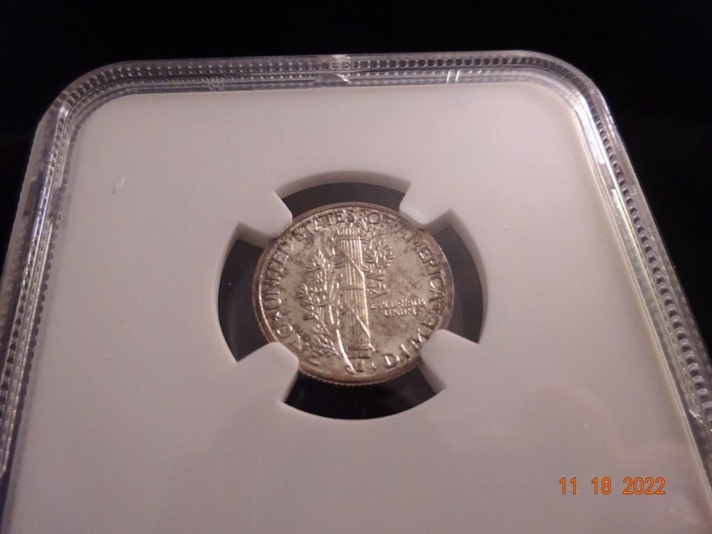 1944 Mercury Dime, NGC MS66 FB