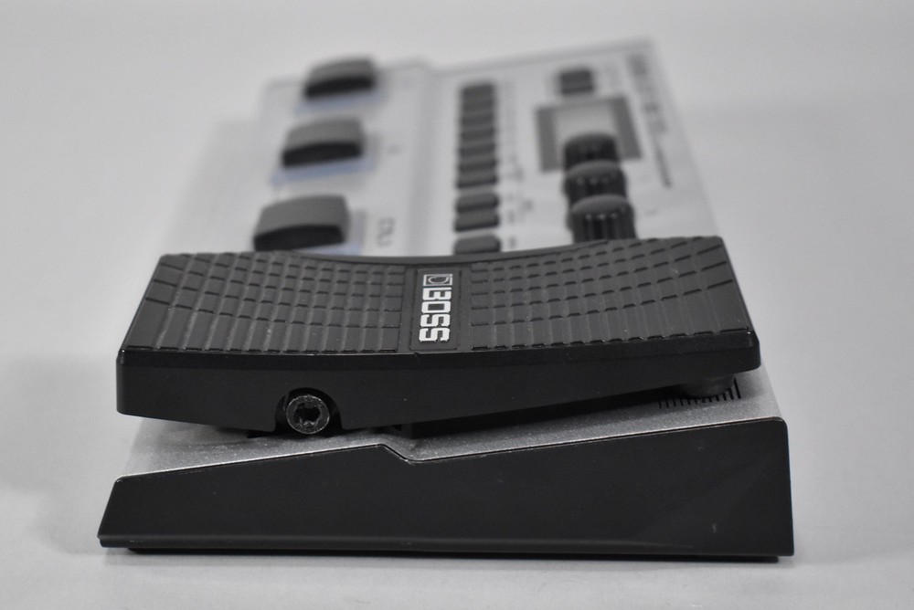 Boss GT-1B Multi Effect Bass Processor Effect Pedal