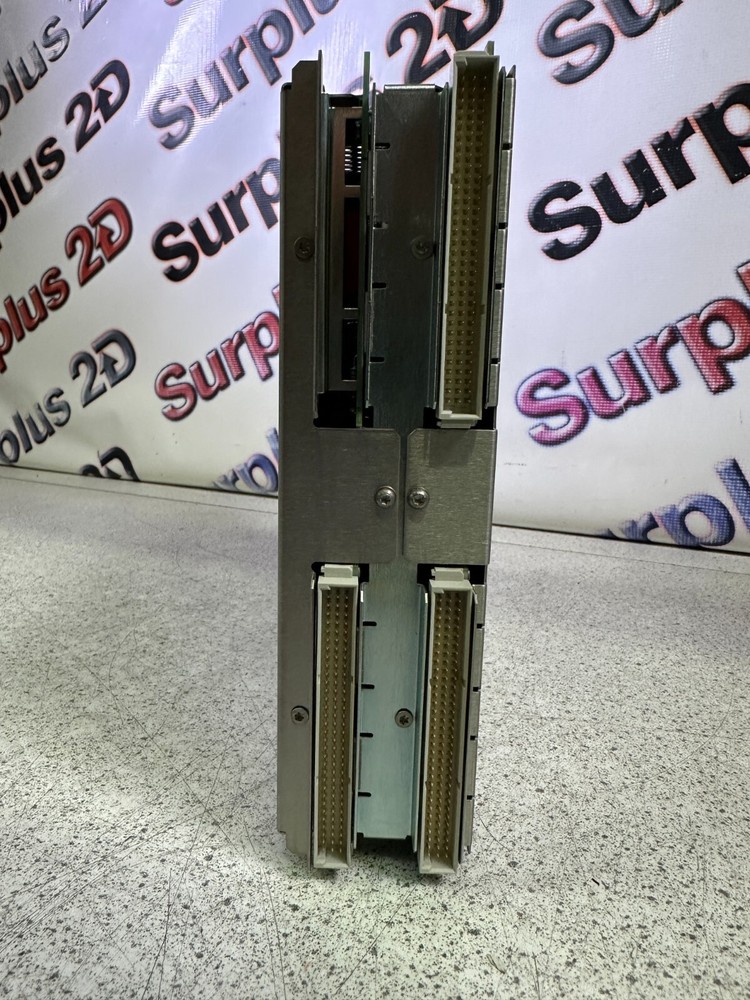 HP E1562E HP75000 Series VXI Dual SCSI Disk Module