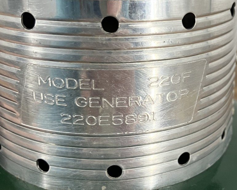 VTG Coleman Lantern Double Mantle Model 220F with Globe Dated 1/73- Untested