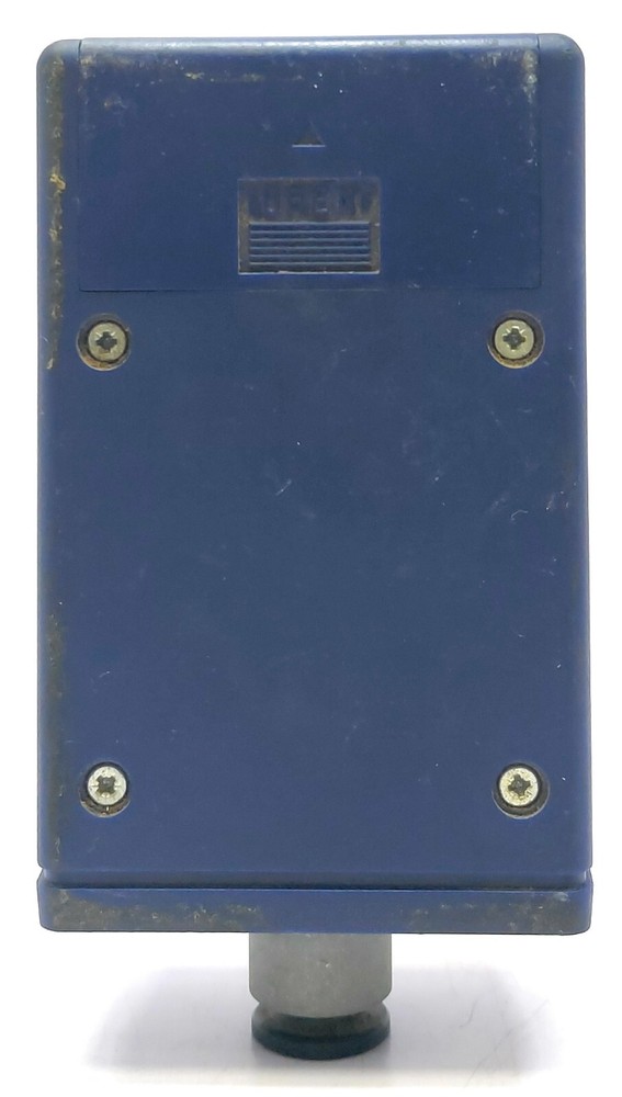 CEL Instruments Ltd. CEL-282 Acoustical Calibrator