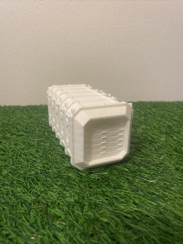 Warhammer DnD Compatible Terrain CONTAINERS X 12, WHITE Unpainted