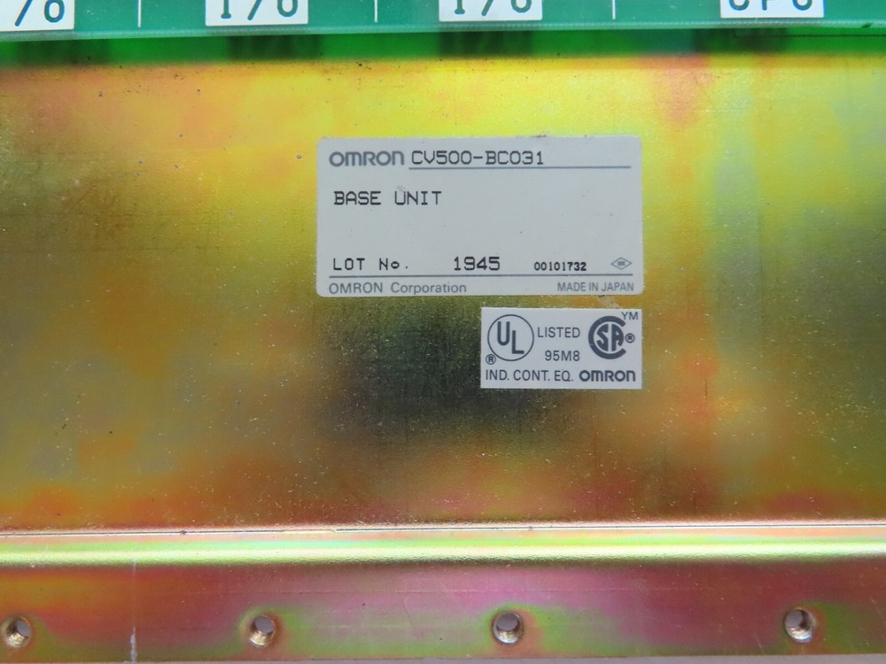 Omron CV500-BC031 Base Unit Rack Chassis