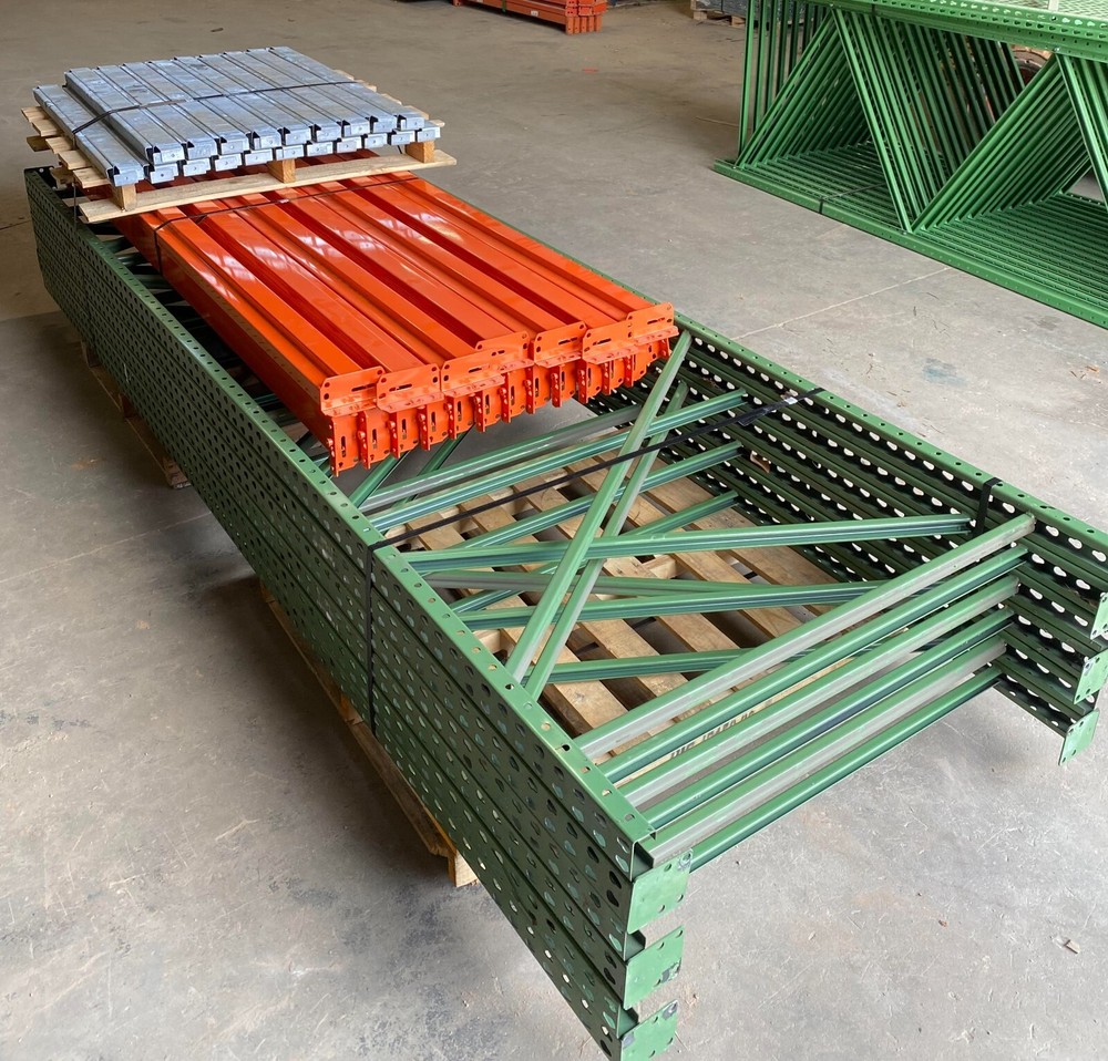 Teardrop Selective Pallet Rack Package