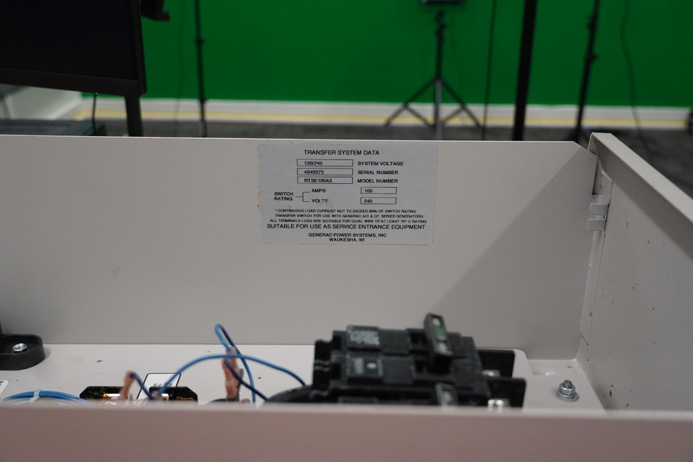 Generac RTSE100A3 Automatic Transfer Switch single phase, two pole, 100A 120/240