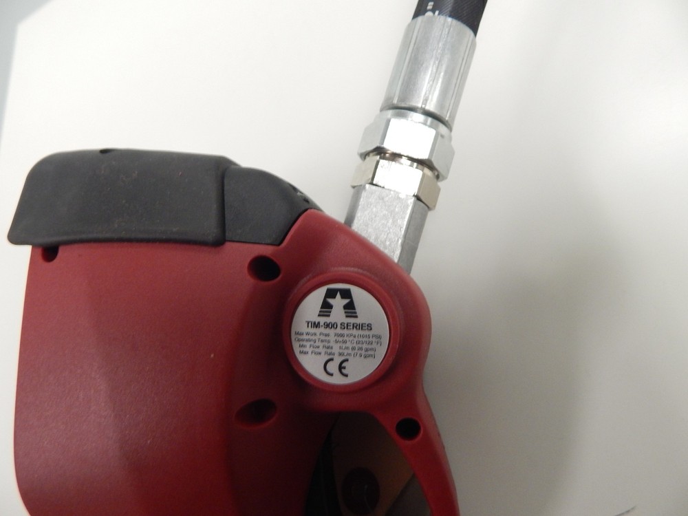 PRESET METERED CONTROL HANDLE