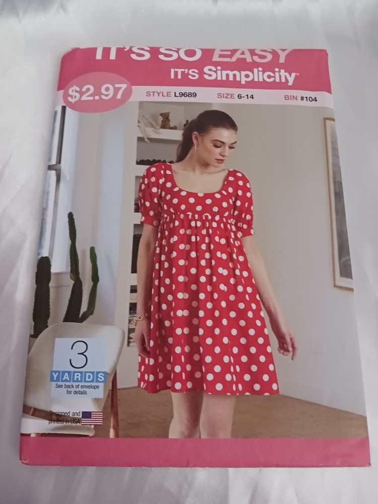LOT OF 4 SIMPLICITY IT'S SEW EASY PATTERNS-UNCUT