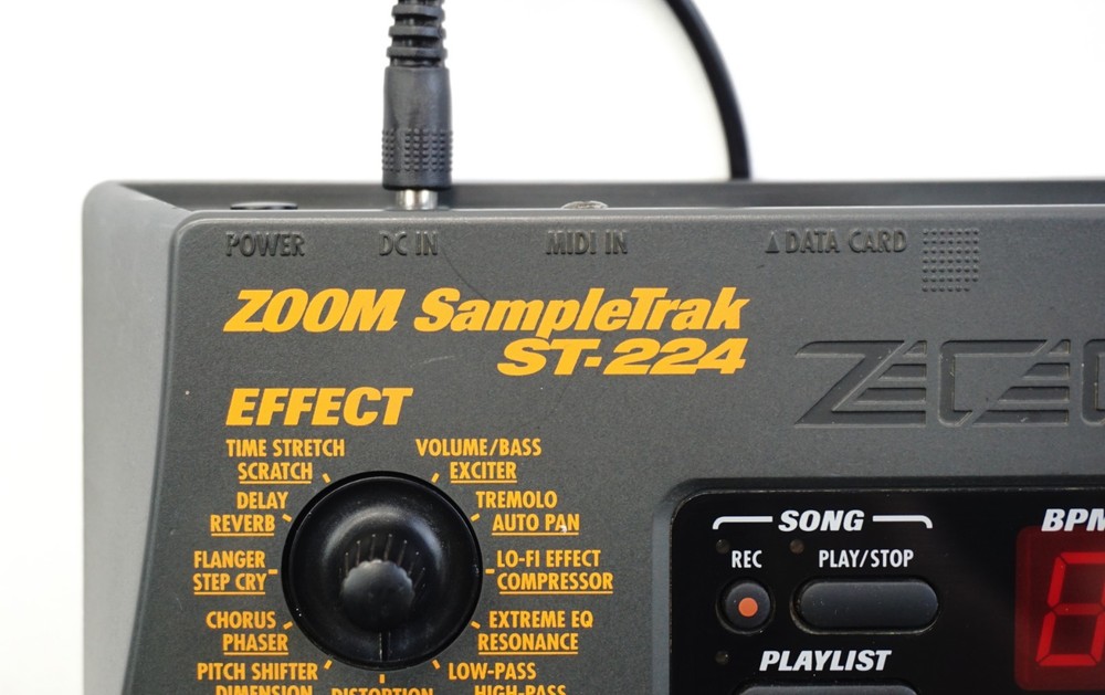 Zoom ST-224 SampleTrak Drum / Groove Machine & Sampler