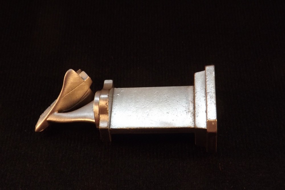 Space Shuttle Statue Paper Weight Award No Maker Marks Silver Toned Tail Bent