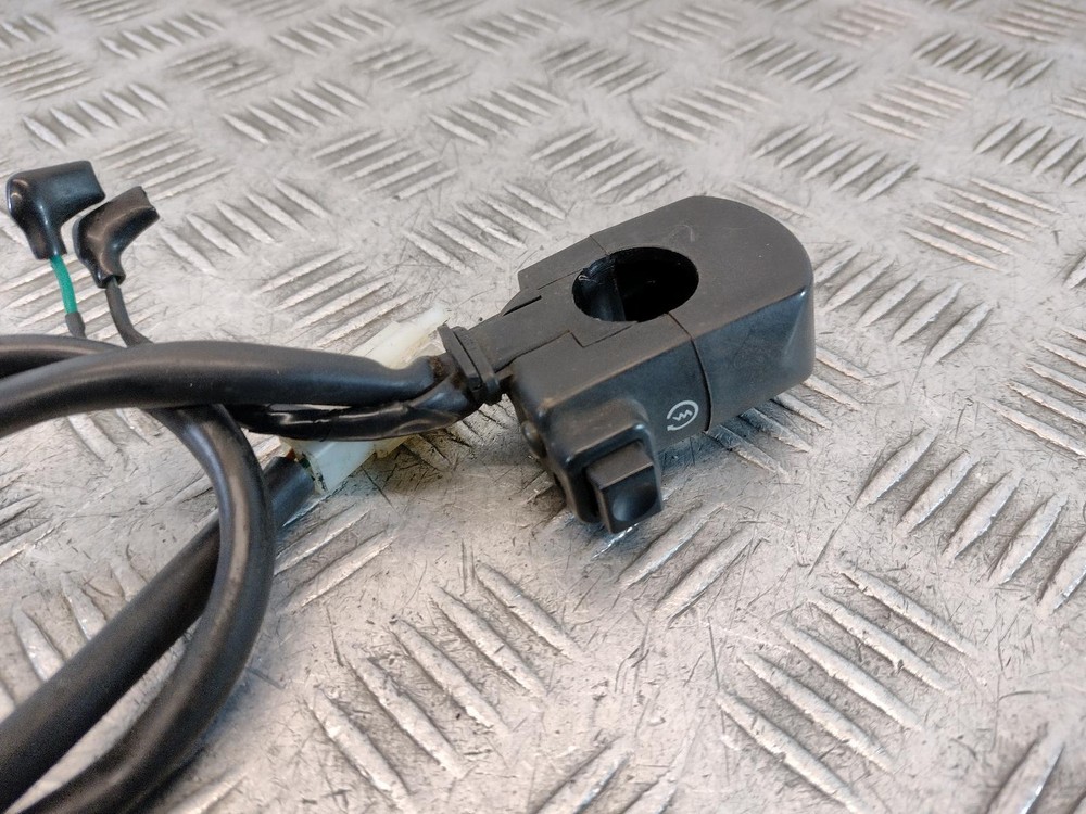 2013 HONDA CBF125 Right Hand Switch Gear