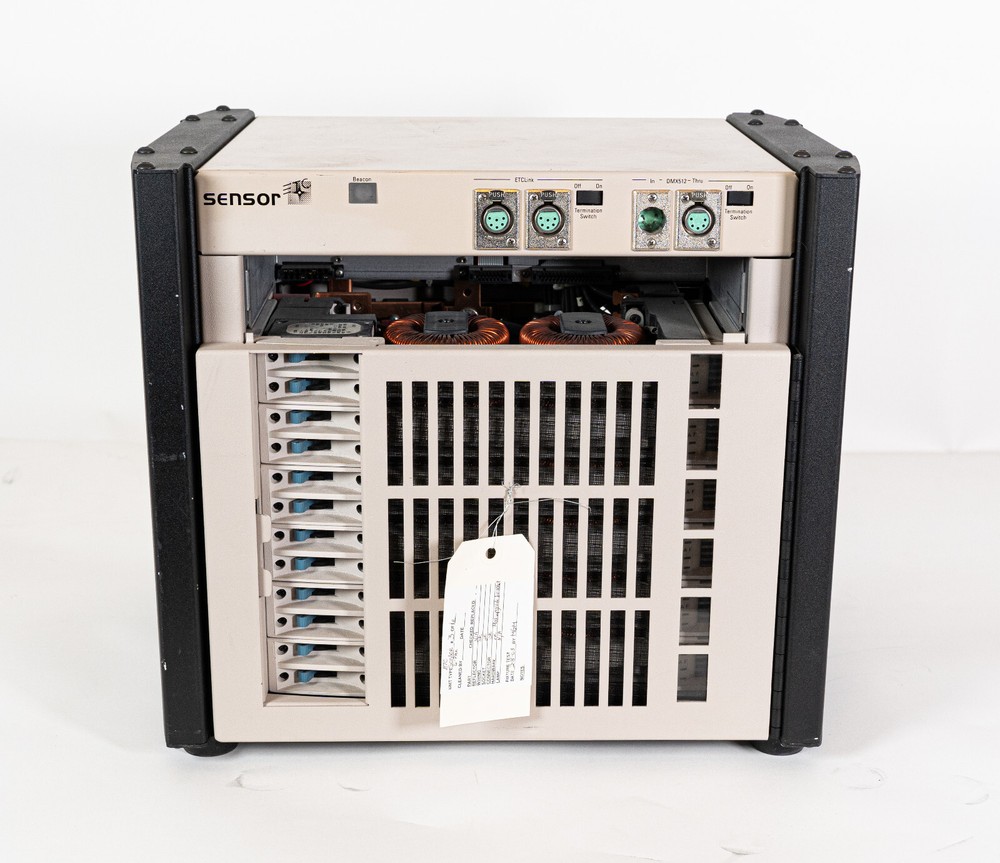 ETC SP 1220B Sensor Rack w/ 6 D20AF Dimmer Modules *No Electronic Control Module