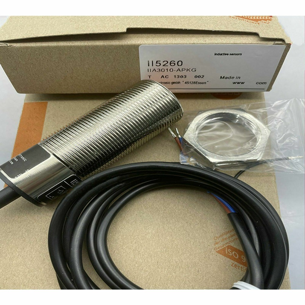 IFM II5260 Proximity Switch Sensor 10-36VDC New