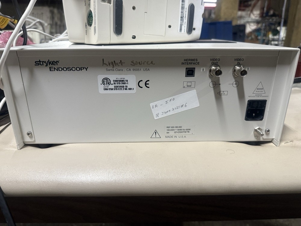 Stryker X6000 Light Source