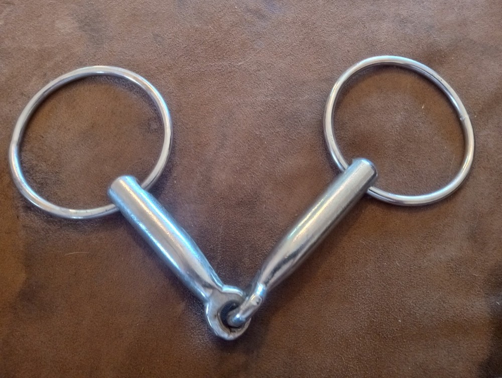 Snaffle Bit Round ring smooth snaffle bit 5.5"