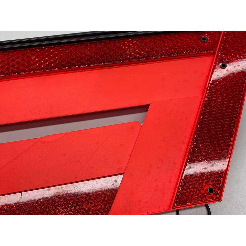 Audi S4 Warning triangle hazard B5 2000 Saloon
