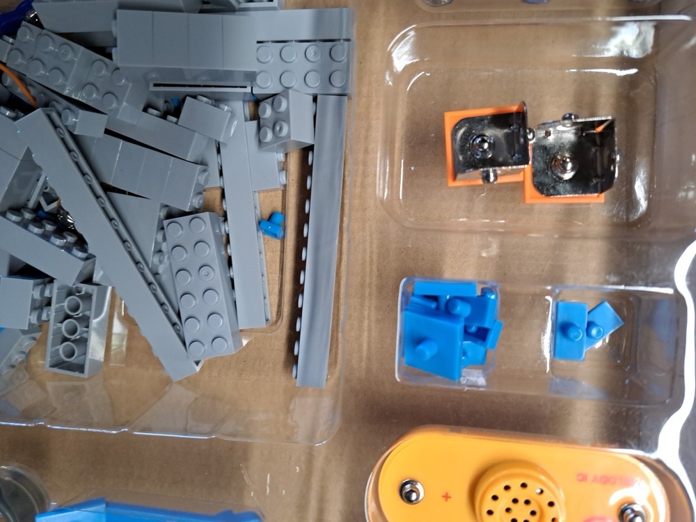 Elenco SC- BRIC 1 Snap Circuits Bric: Structures Kit