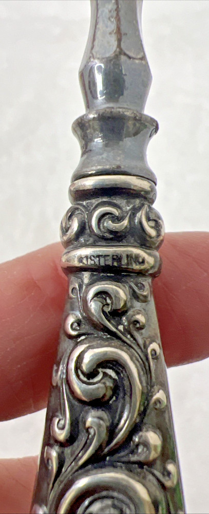 Antique Sterling Silver Button Hook Feathery Scroll Design 8 3/4 Inch