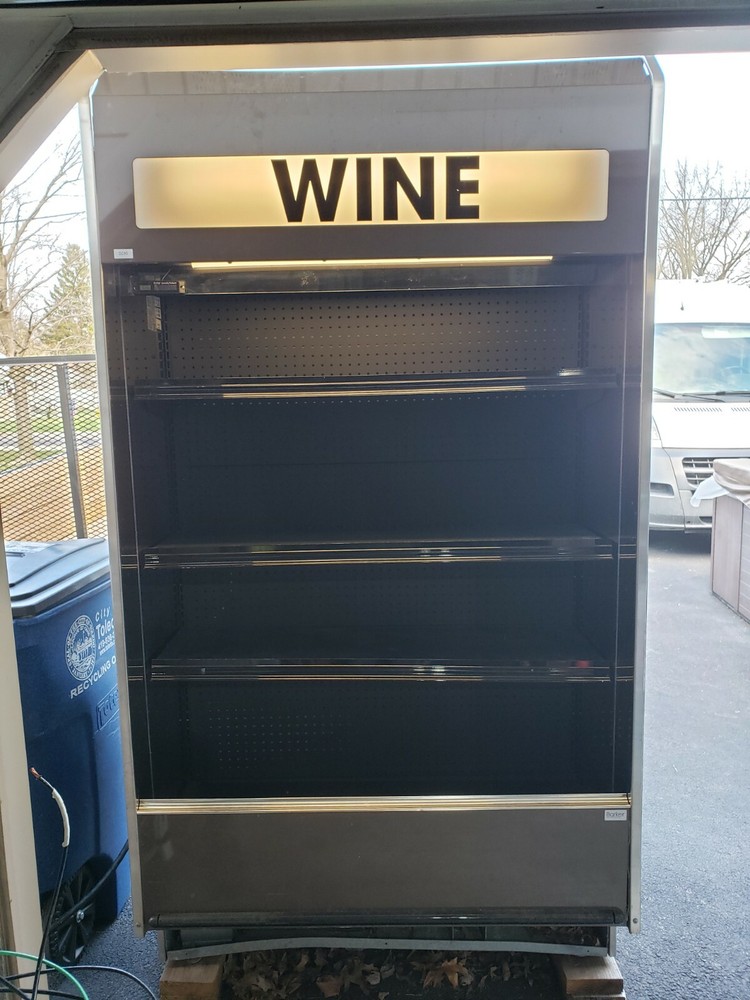 Commercial open beverage/wine refrigeration case