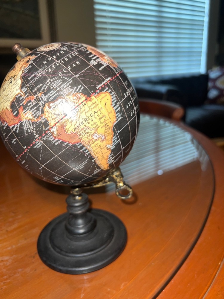 World Desk Top 10" Globe Used