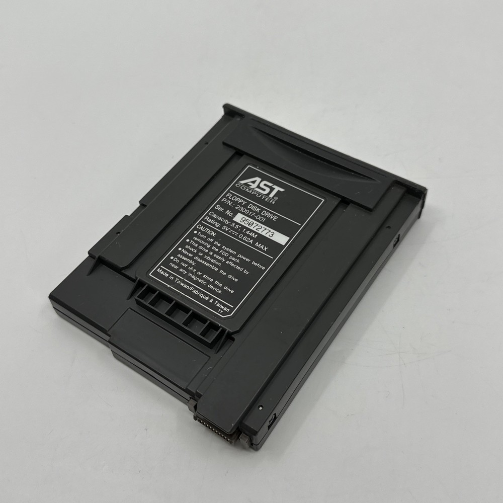 AST Computer 3.5-inch 1.44MB Floppy Disk Drive L