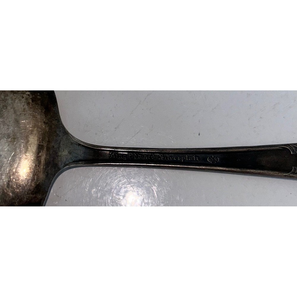 King Edward Silverplate Cake Pie Server Serverware Ornate Cutout Design