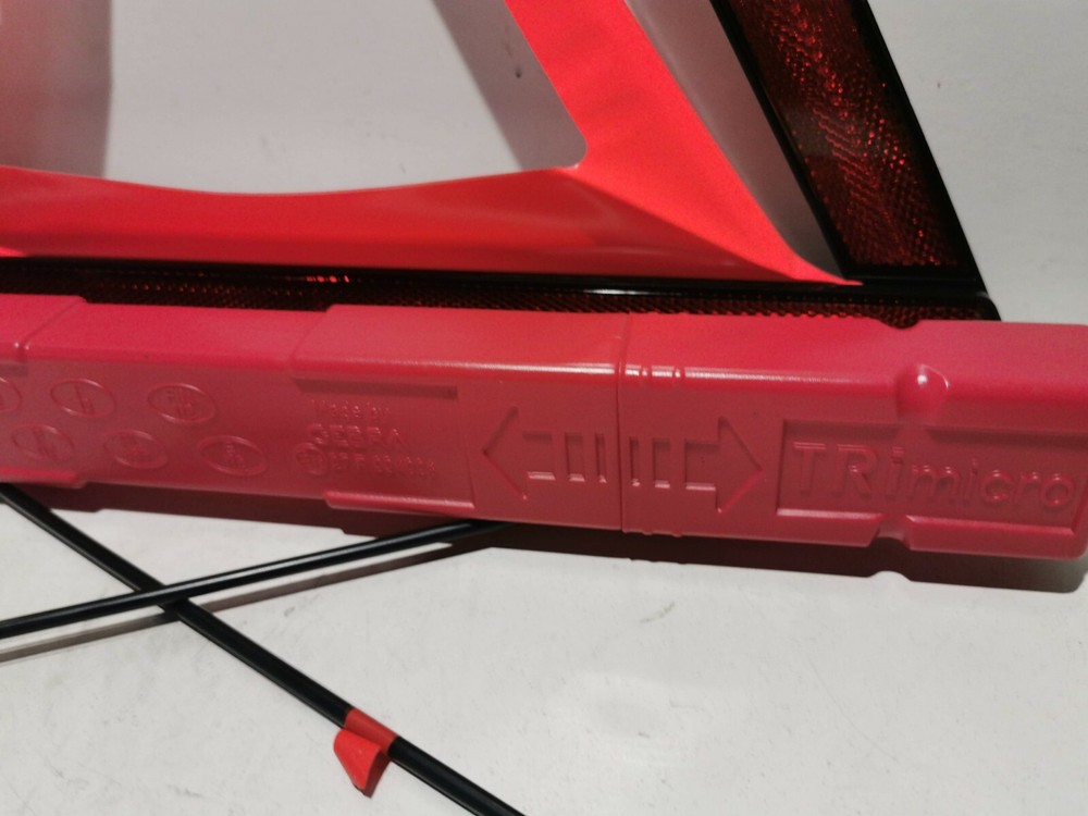 BMW 1 2 3 F SERIES BOOT WARNING TRIANGLE WITH CONTAINER RED