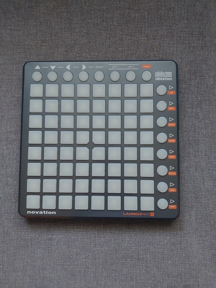Novation Launchpad S Midi Pad Controller