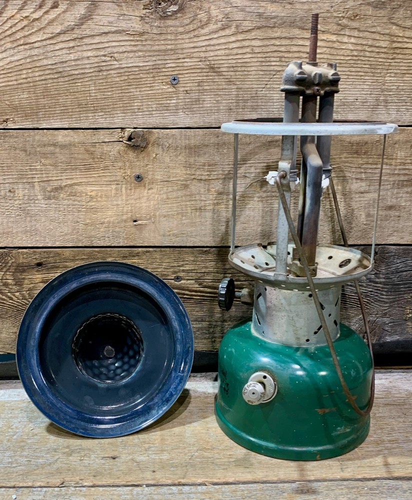 1962 Coleman, Model 220E Lantern, Double Mantle