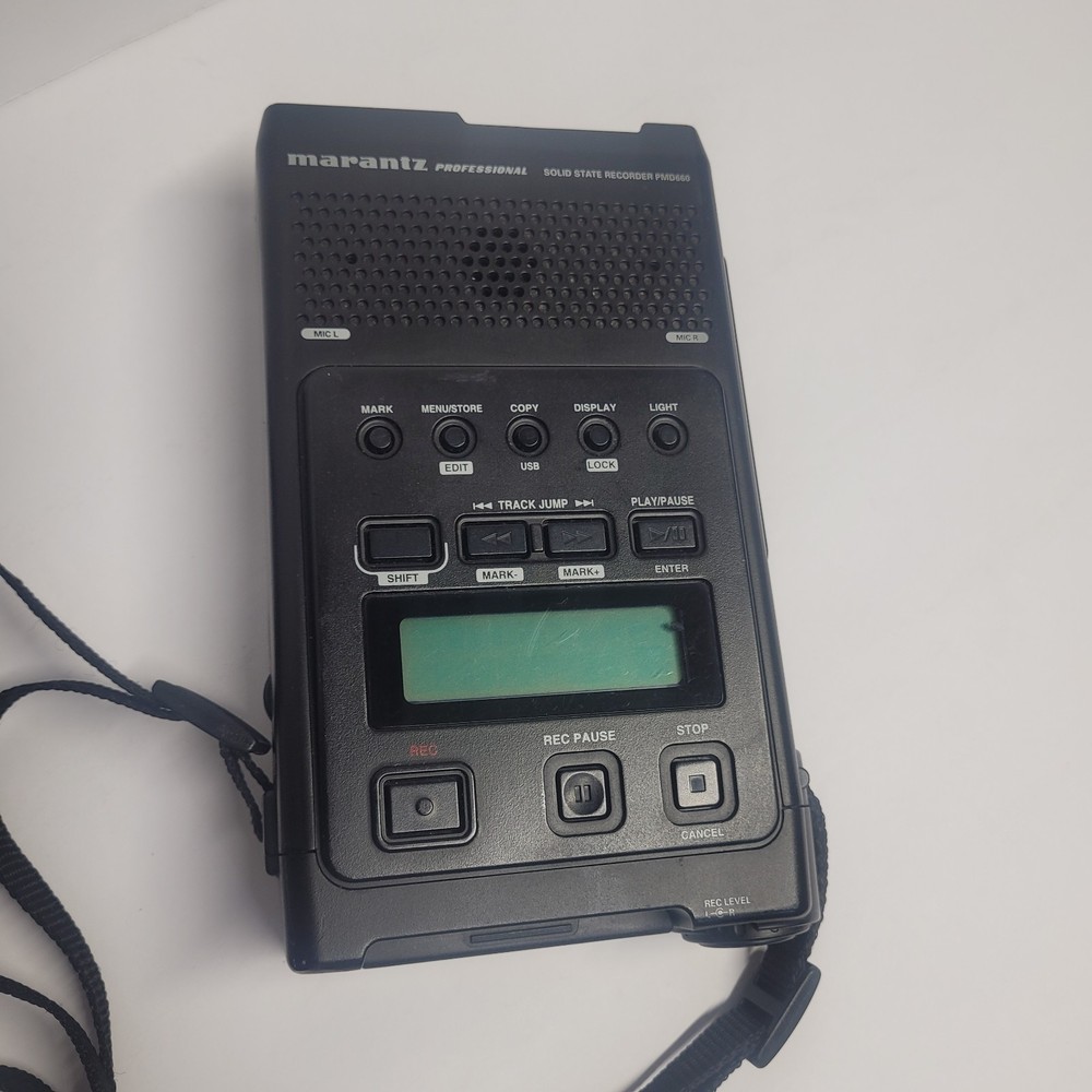 Marantz PMD660 Professional Solid State Recorder w/power adapter and 128mb card