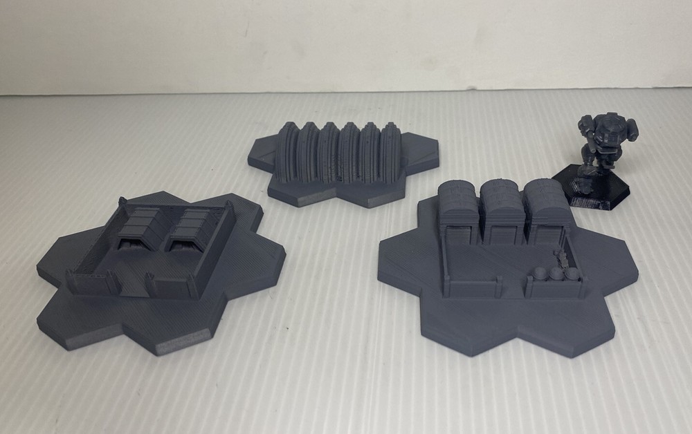 Barracks, Ammo Depot, Shield Gen w/ Hex Base, Tabletop Terrain Battletech (6mm)