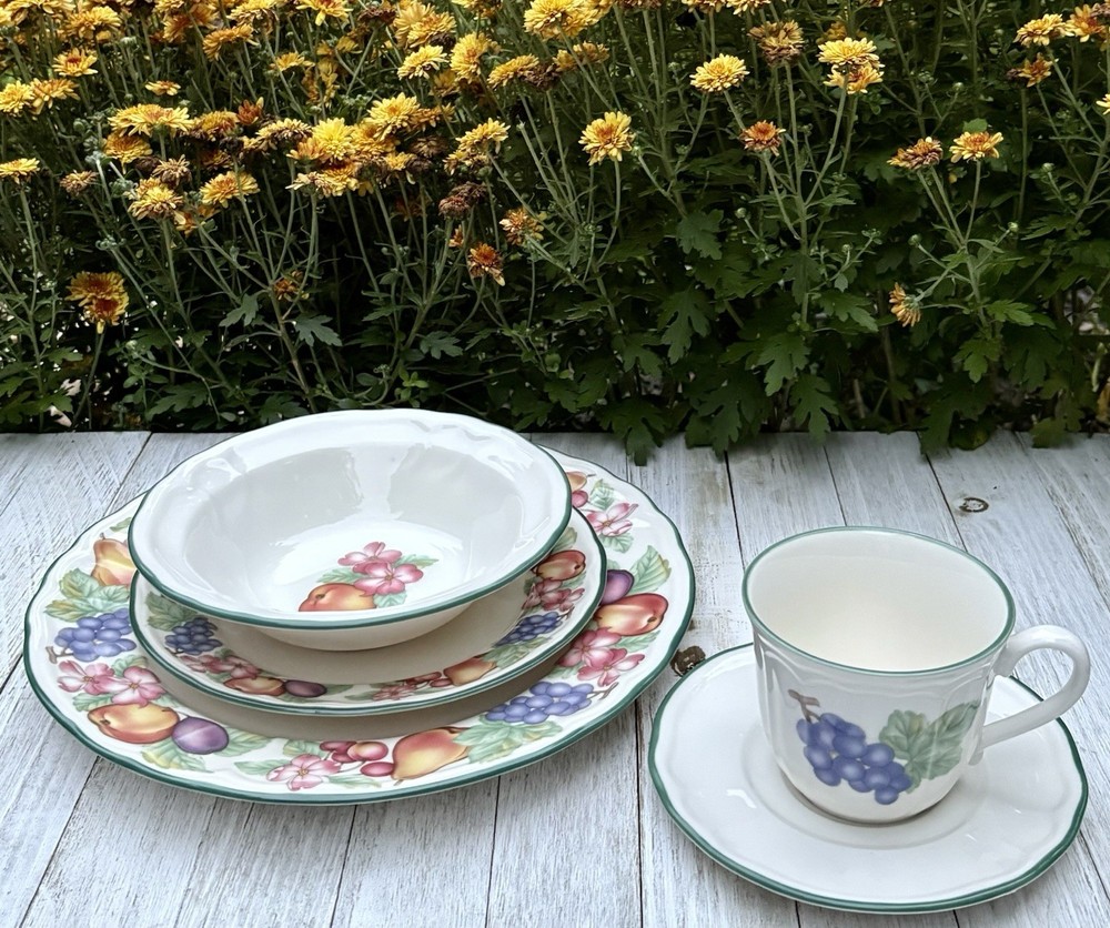 EPOCH Collection Dinnerware Five Piece Set ~Market Day~E-801