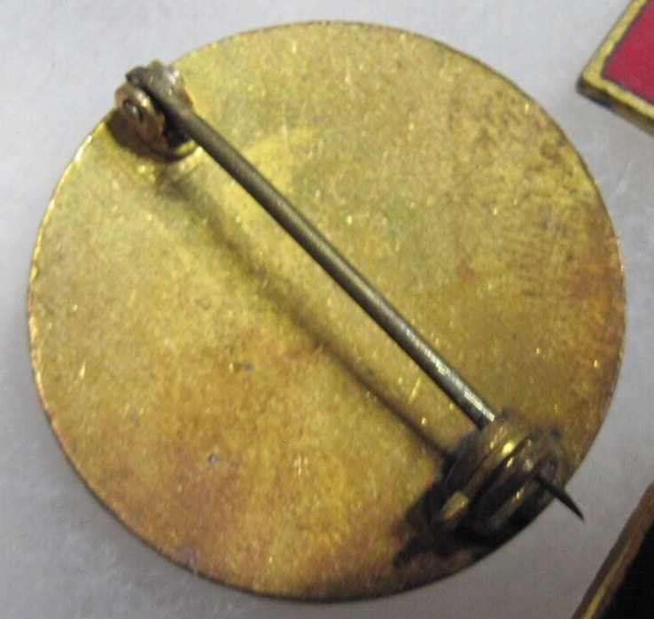 Army DI dui pb pinback ww2 9th SERVICE COMMAND Patch type nhm cmd white symbol