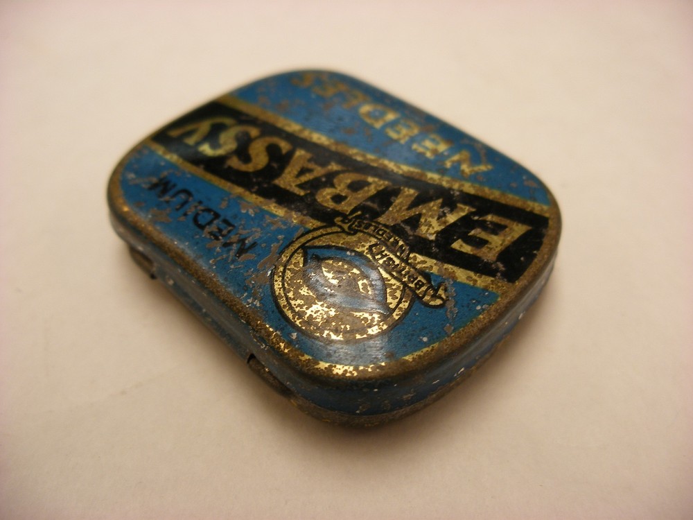 Phonograph Victrola Gramophone - Needle Tin - Embassy Medium Thin #7