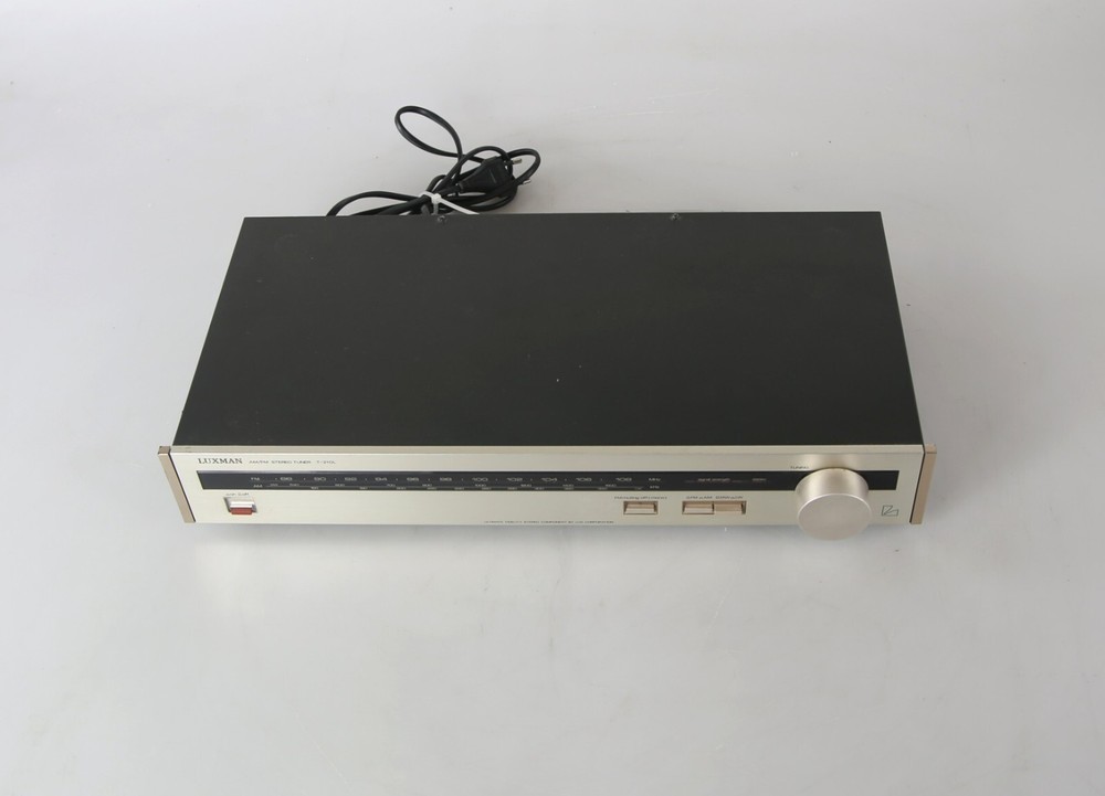 Luxman T-210L Stereo Tuner