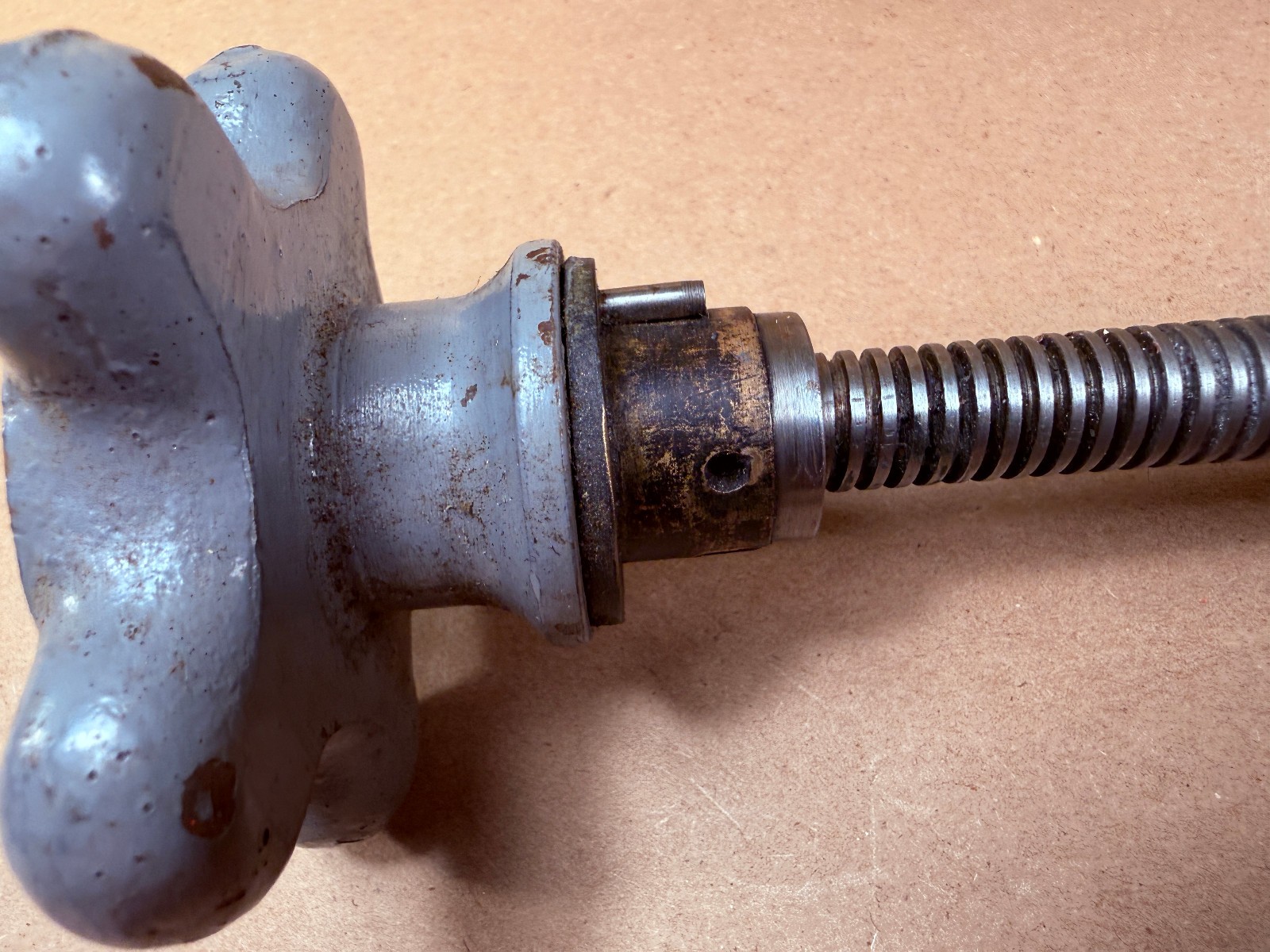 Vintatge Horizontal Milling Saddle Cross Slide Leadscrew Brass Nut + Knob