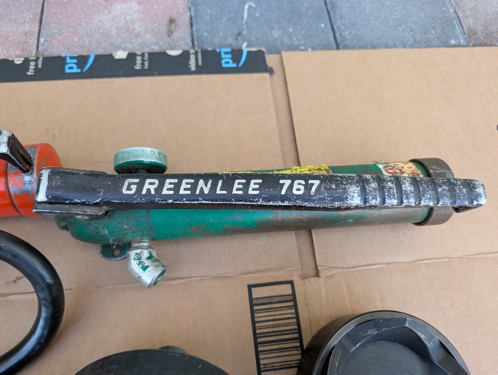 Greenlee 767 Knockout Set