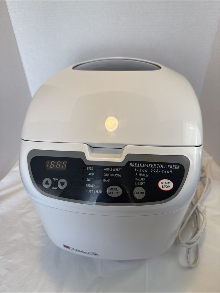 Regal Kitchen Pro K6725 2 LB Bread Maker Machine Vintage White