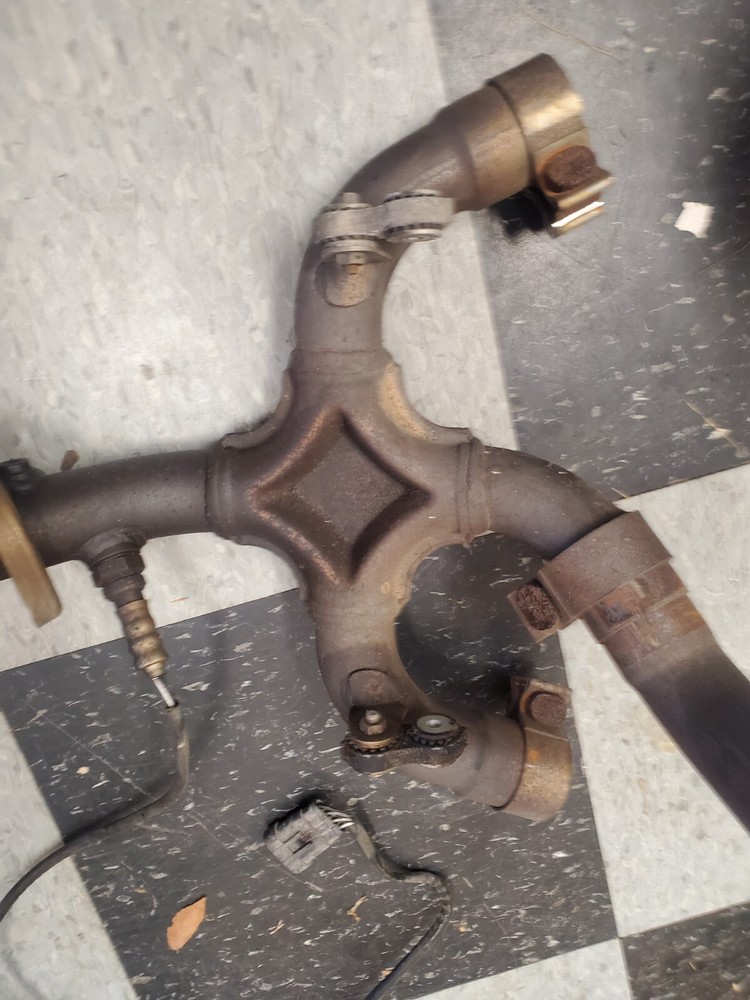 07 Ducati Monster 695 exhaust headers sensor