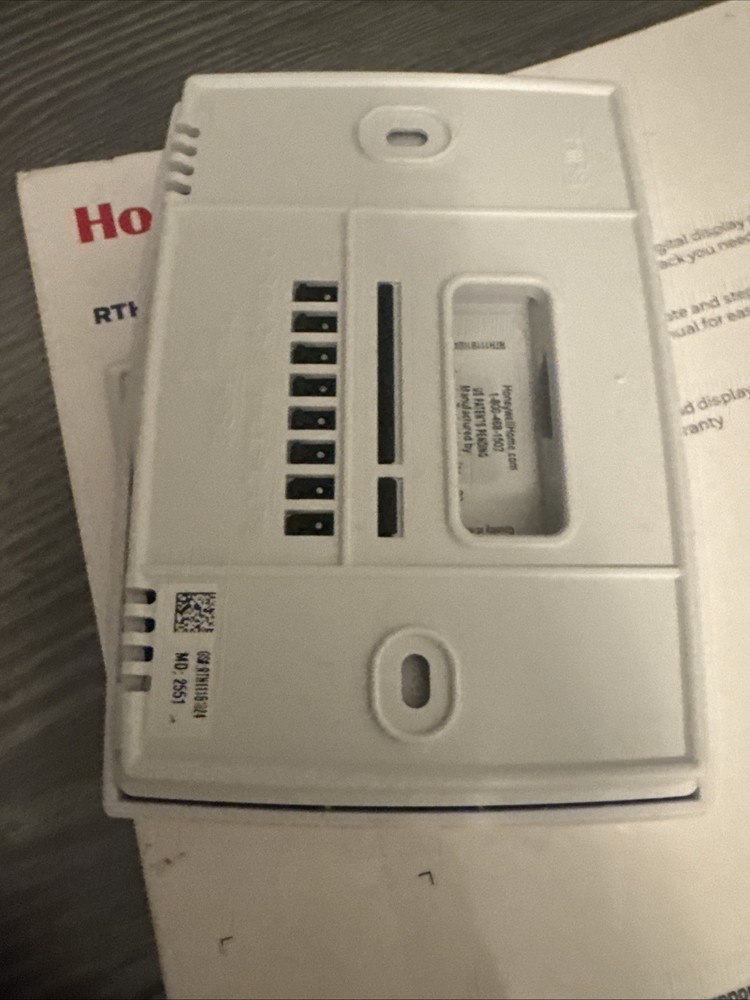 HONEYWELL HOME RTH111B HORIZONTAL NON-PROGRAMMABLE THERMOSTAT